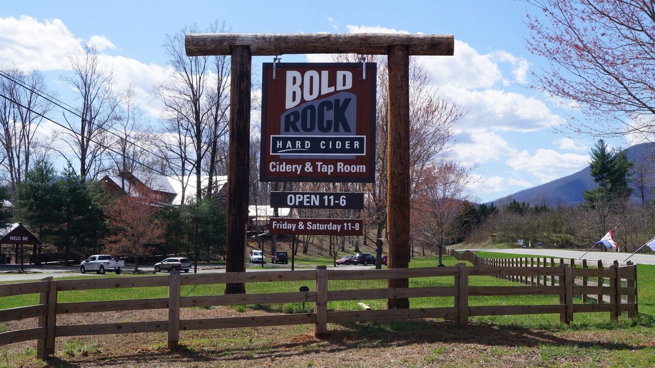 Photo of Outdoor in Grottoes