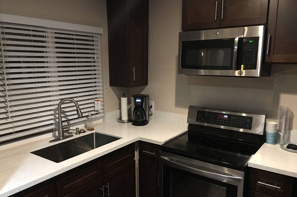 Photo of Kitchen in Lakewood Village