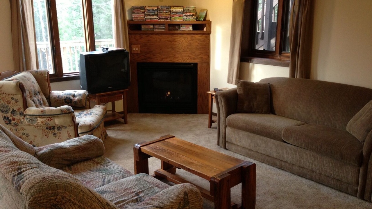 Photo of Livingroom in Stambaugh