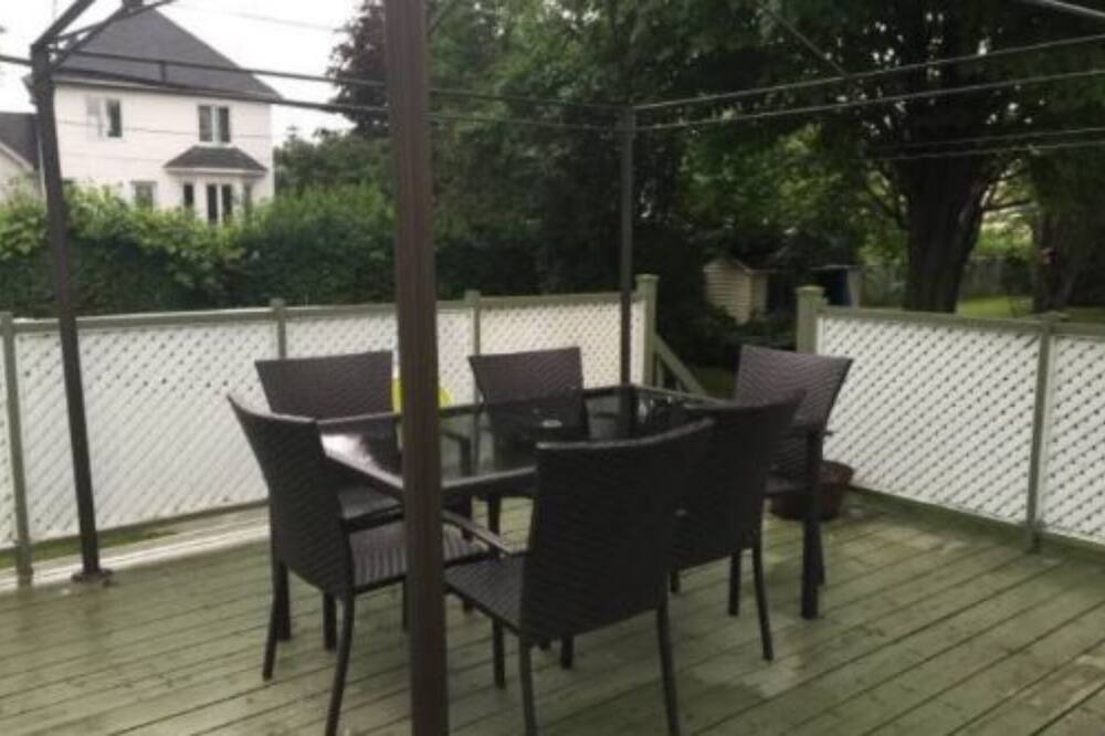 Photo of Patio Balcony in Vaudreuil