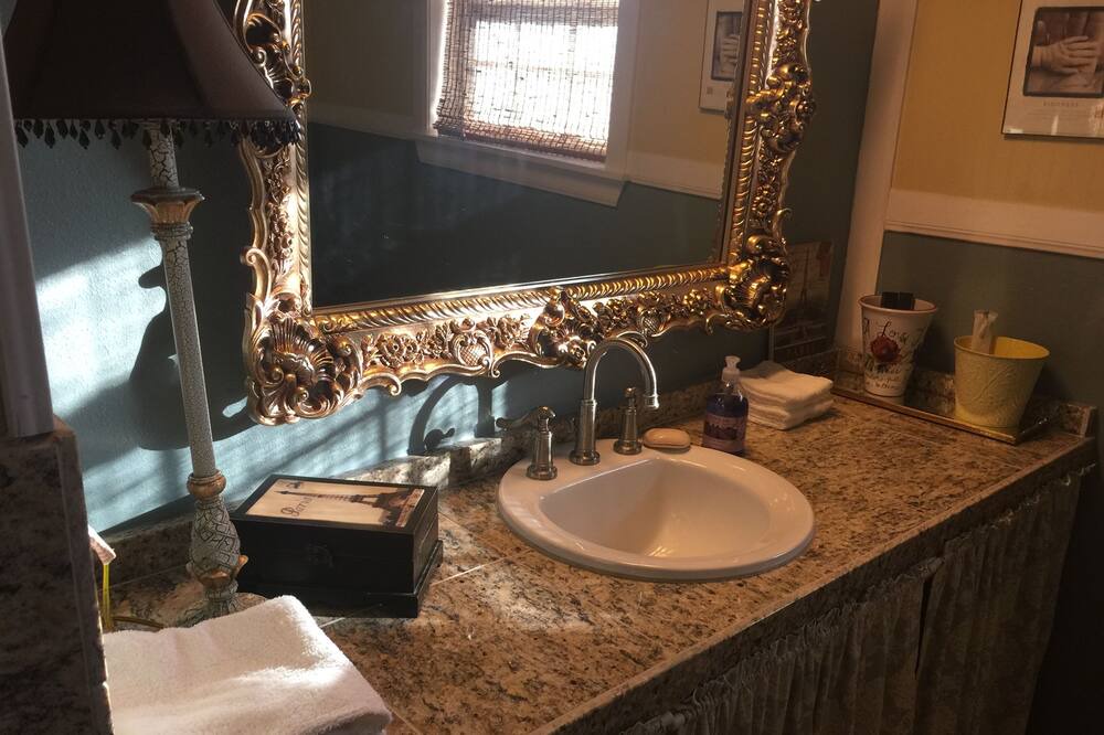 Photo of Bathroom in McKinney