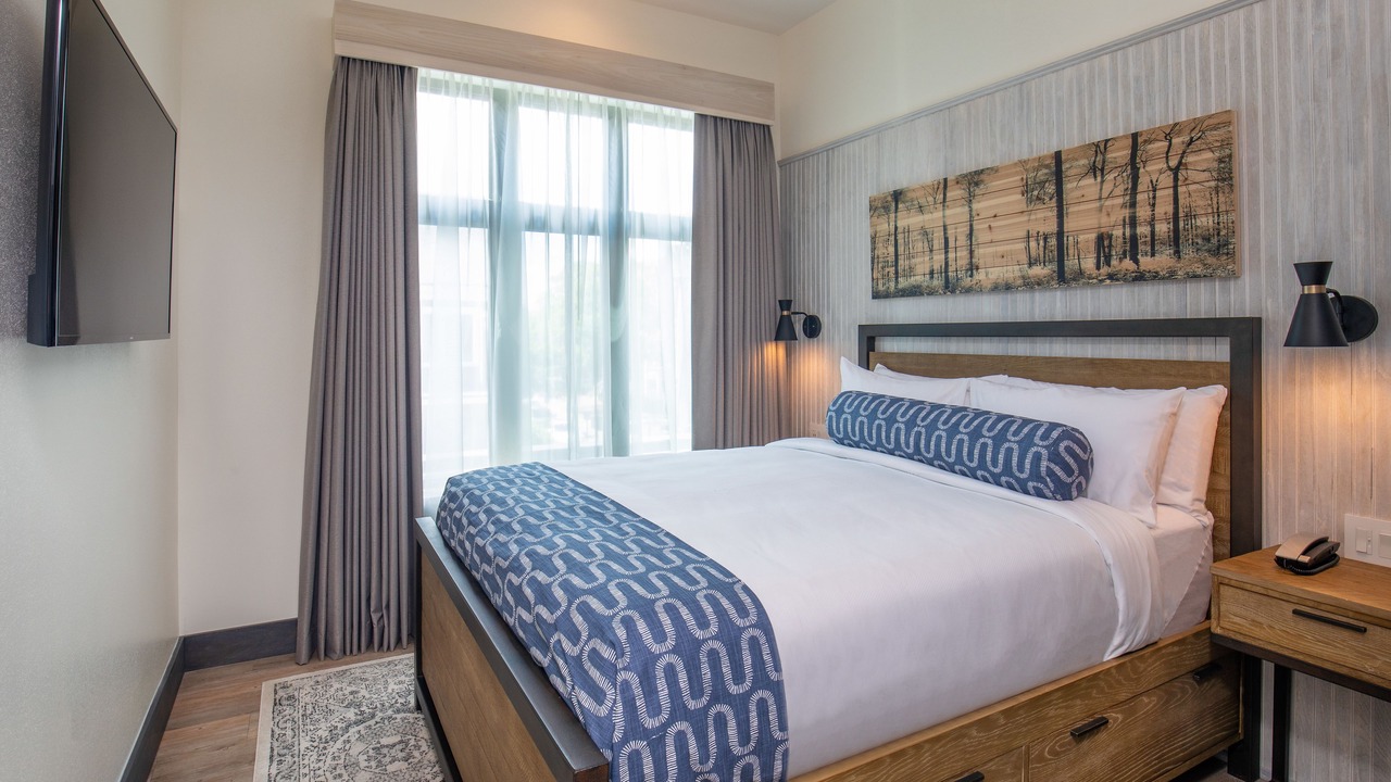 Photo of Bedroom in Porter Square