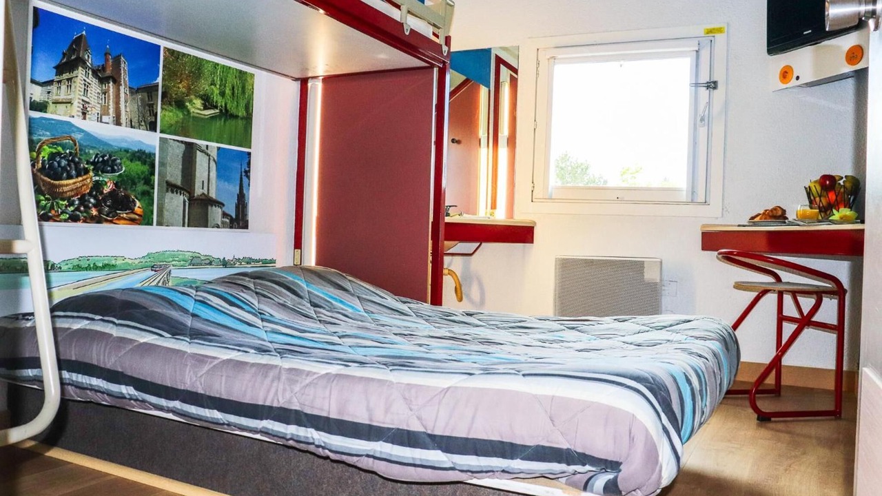 Photo of Bedroom in Le Passage