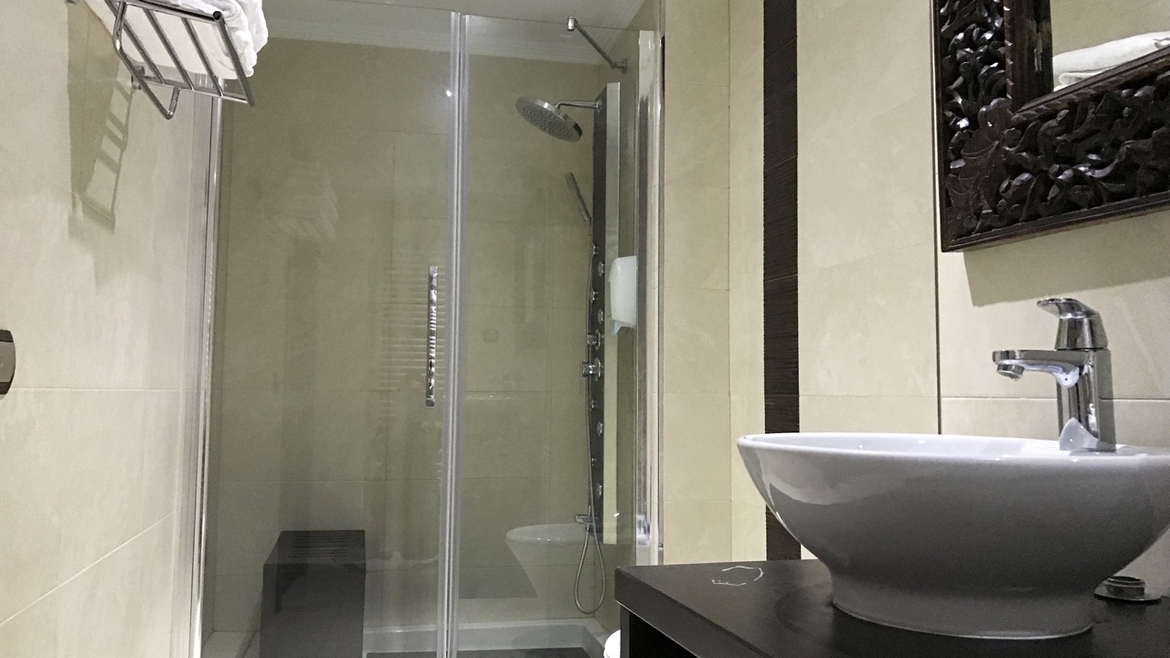 Photo of Bathroom in Landete