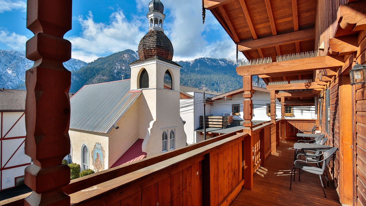 Photo of Others in Leavenworth