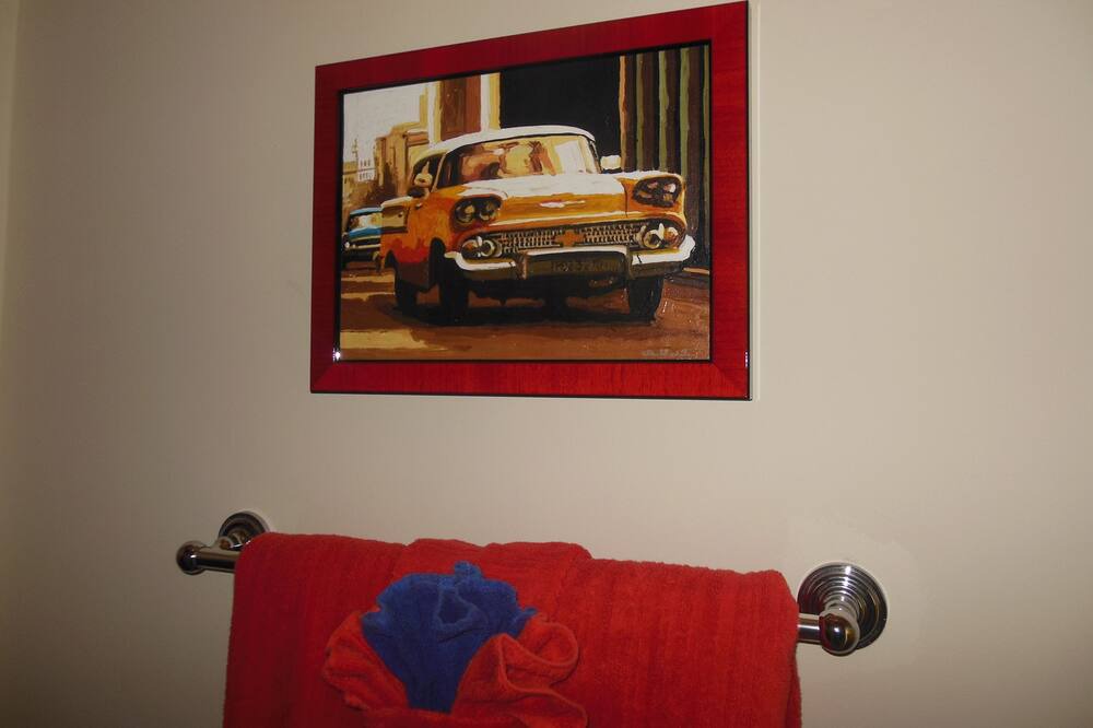 Photo of Bedroom in Downtown Historic District