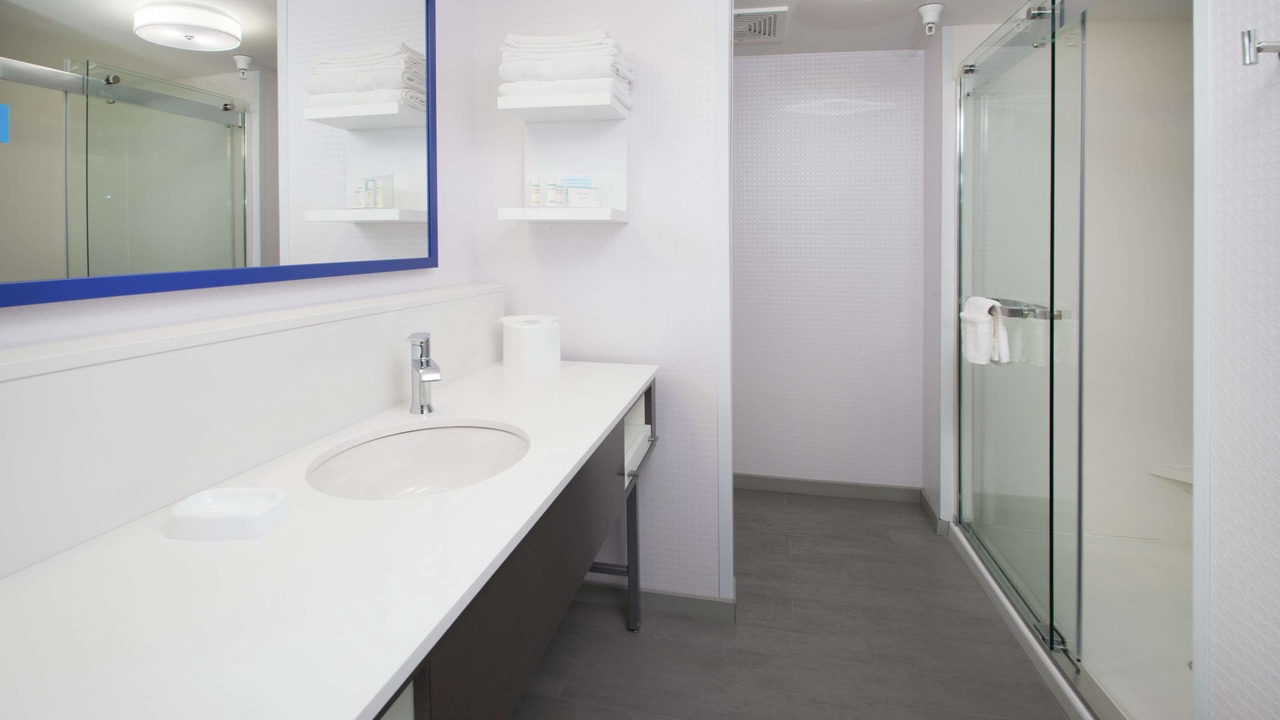 Photo of Bathroom in Wheeler Ridge