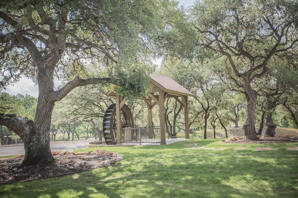 Photo of Others in Gruene