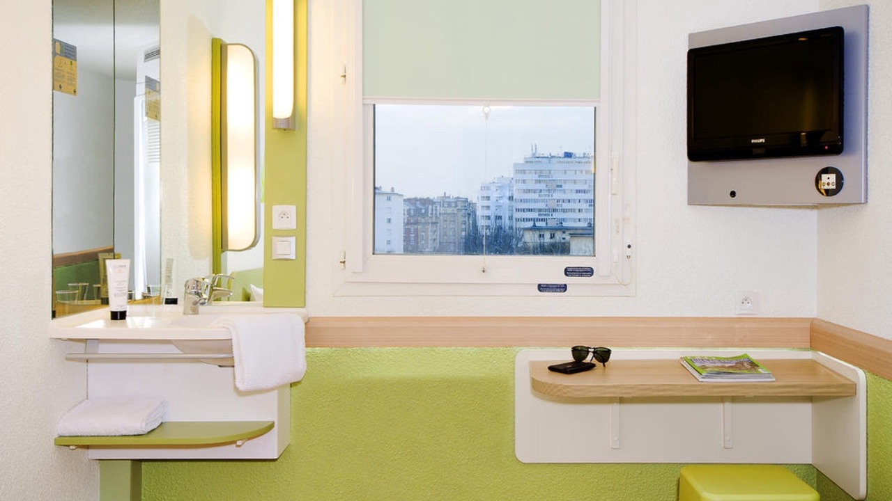Photo of Bedroom in Saran