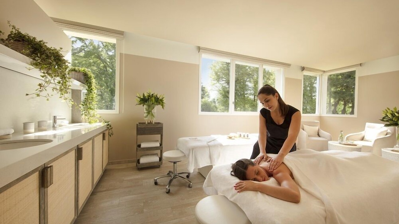 Photo of Bedroom in Vineuil-Saint-Firmin