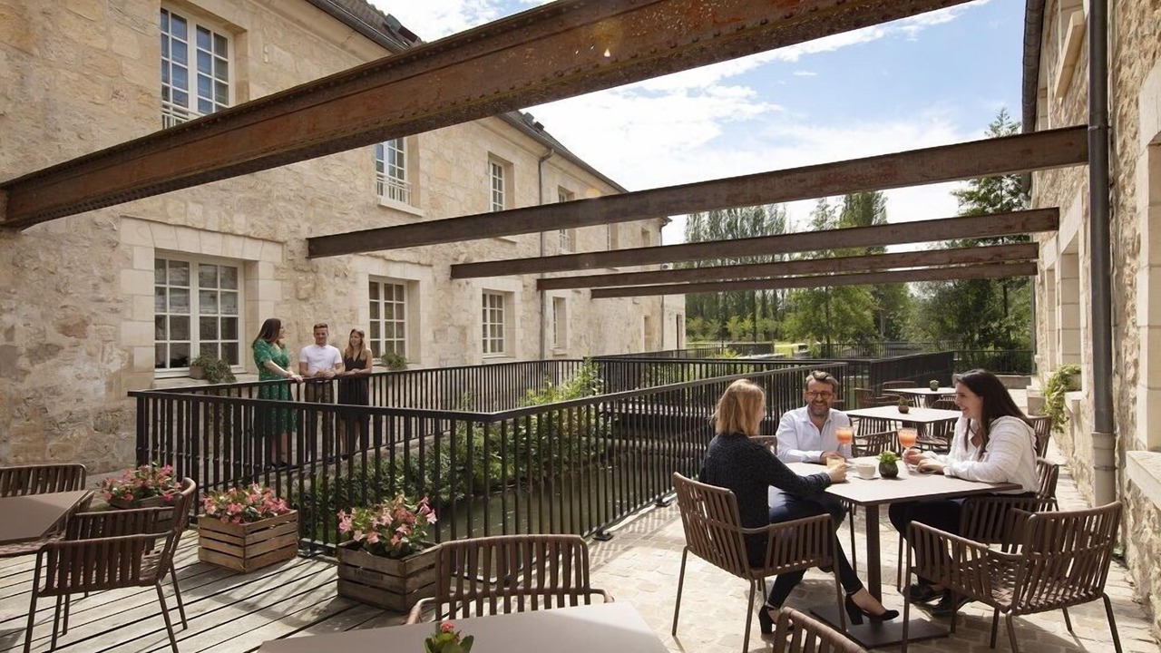 Photo of Patio Balcony in Vineuil-Saint-Firmin