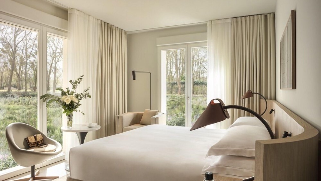 Photo of Bedroom in Vineuil-Saint-Firmin