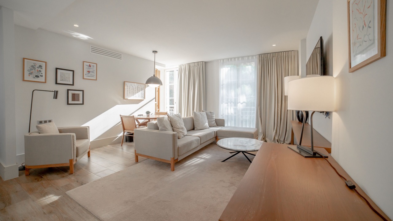 Photo of Others in Vineuil-Saint-Firmin