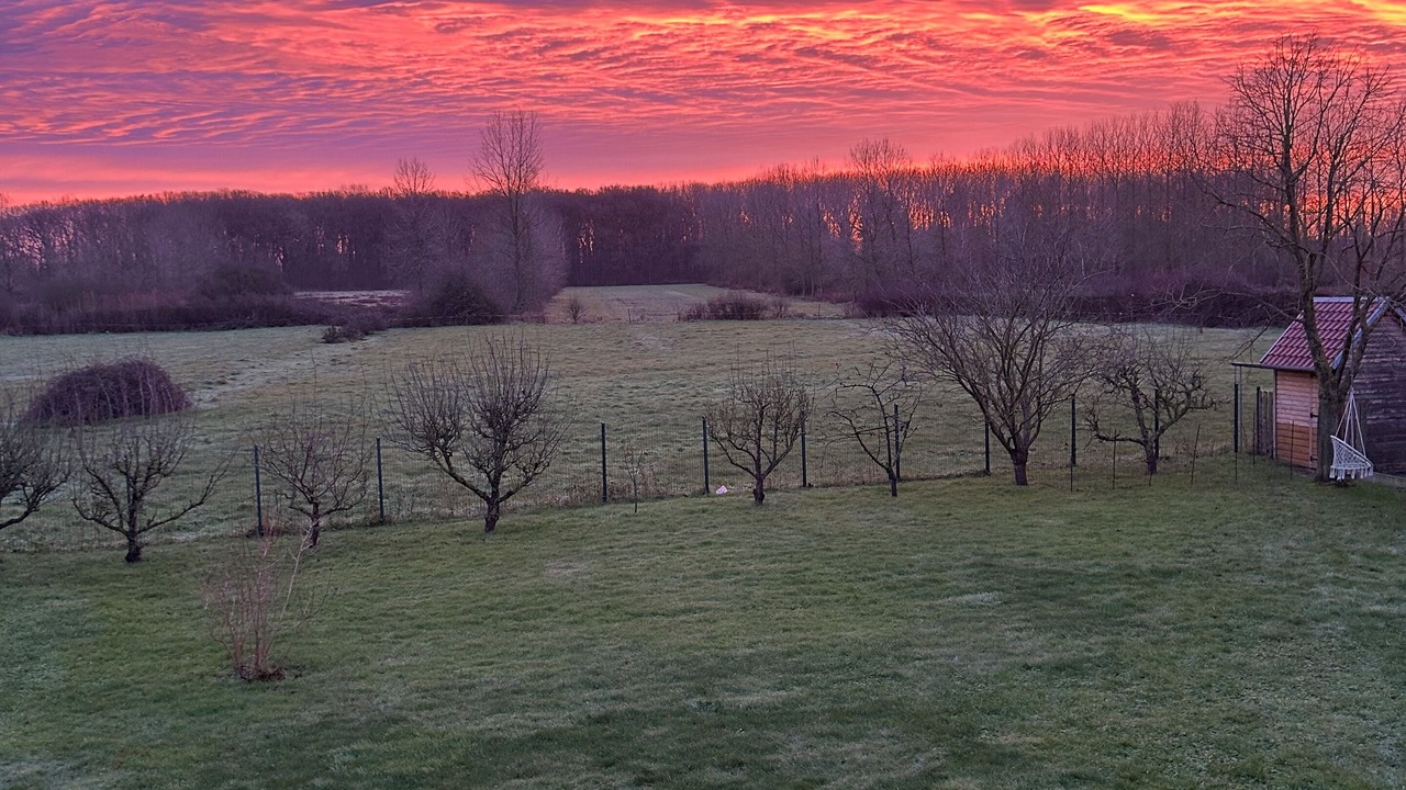 Photo of Outdoor in Merris