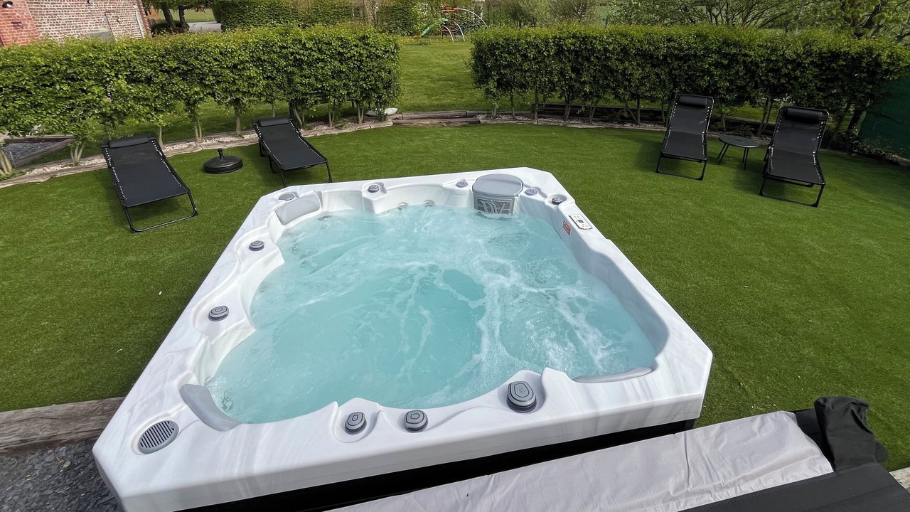 Photo of Others in Merris