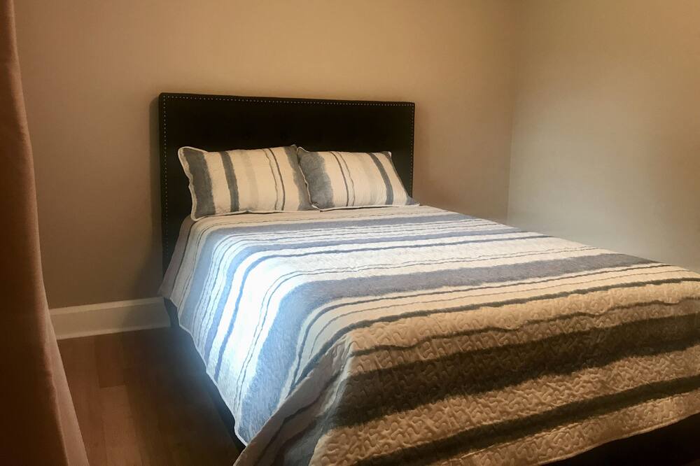 Photo of Bedroom in Ashburn