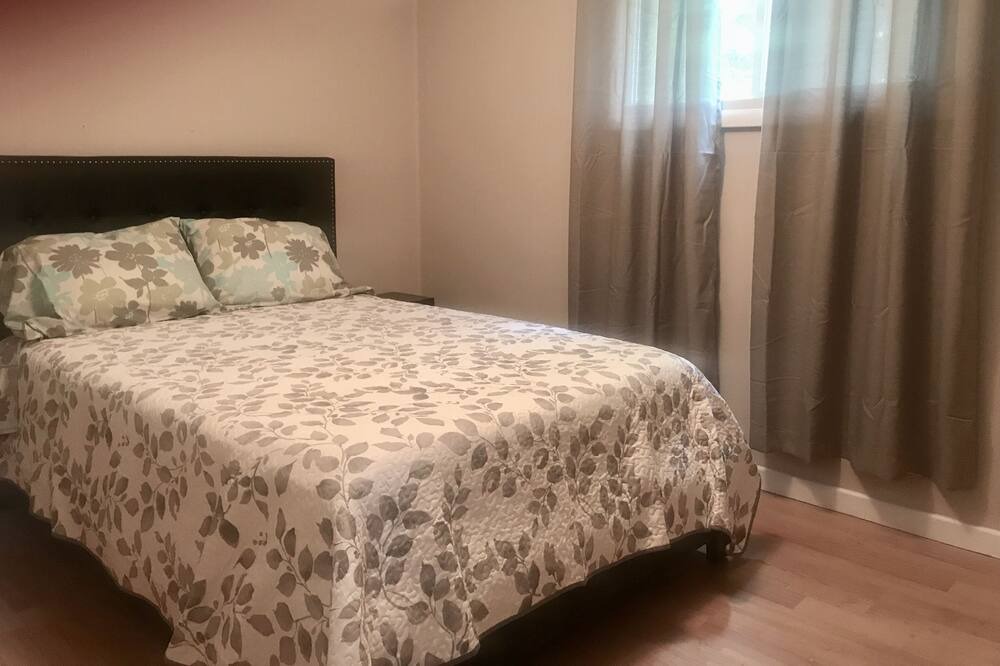 Photo of Bedroom in Ashburn