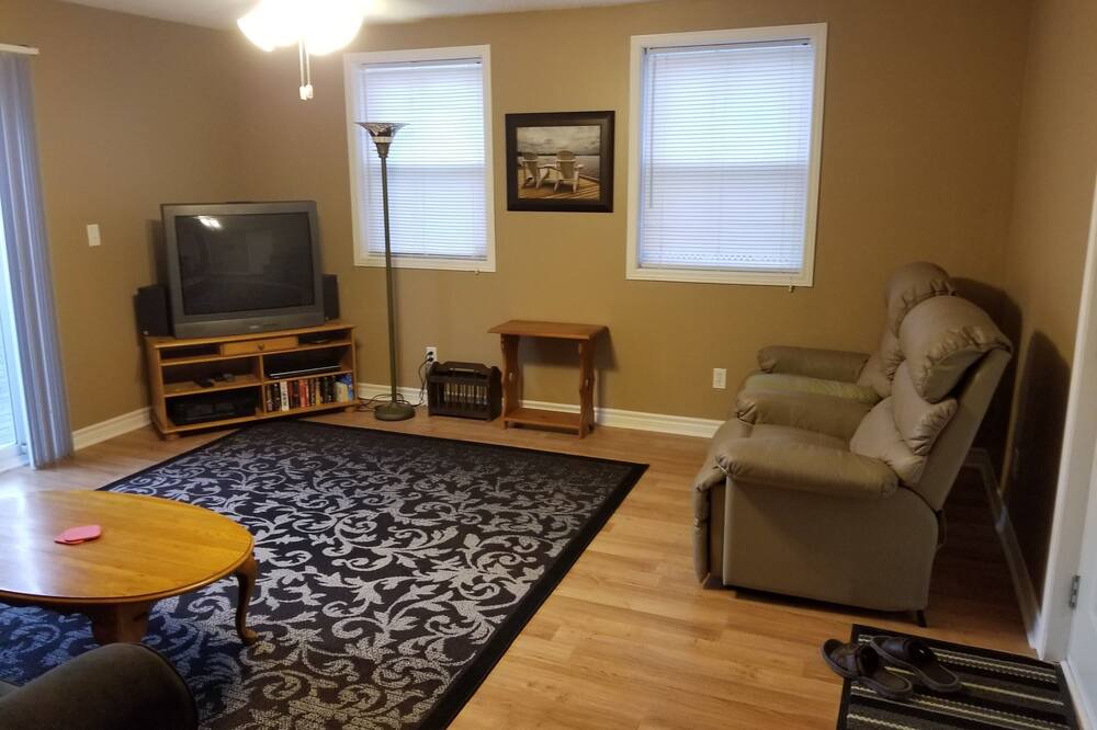 Photo of Livingroom in Carrying Place