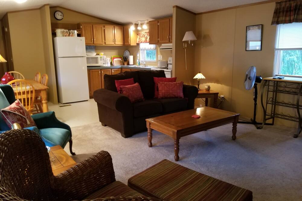 Photo of Livingroom in Carrying Place