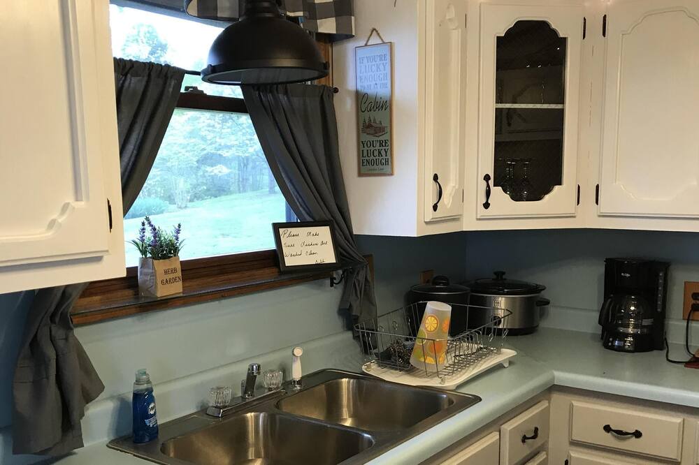 Photo of Kitchen in Bean Station