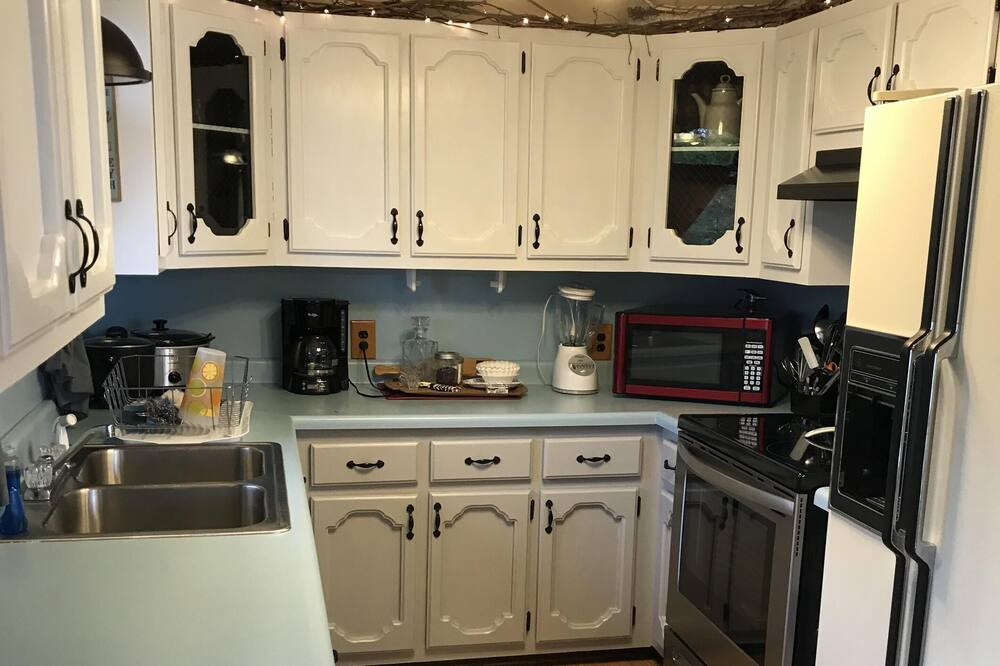 Photo of Kitchen in Bean Station
