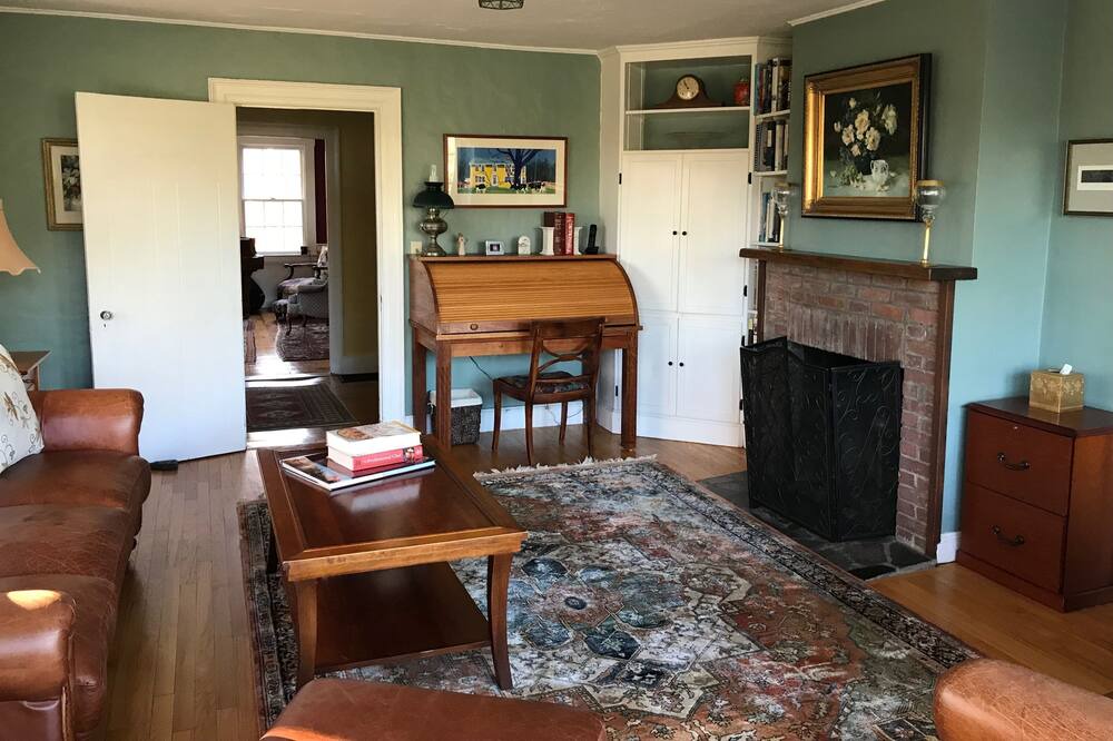 Photo of Livingroom in Pittsford