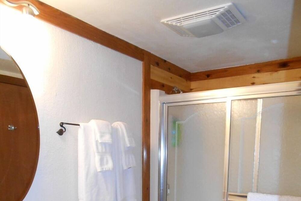 Photo of Bathroom in Buena Vista