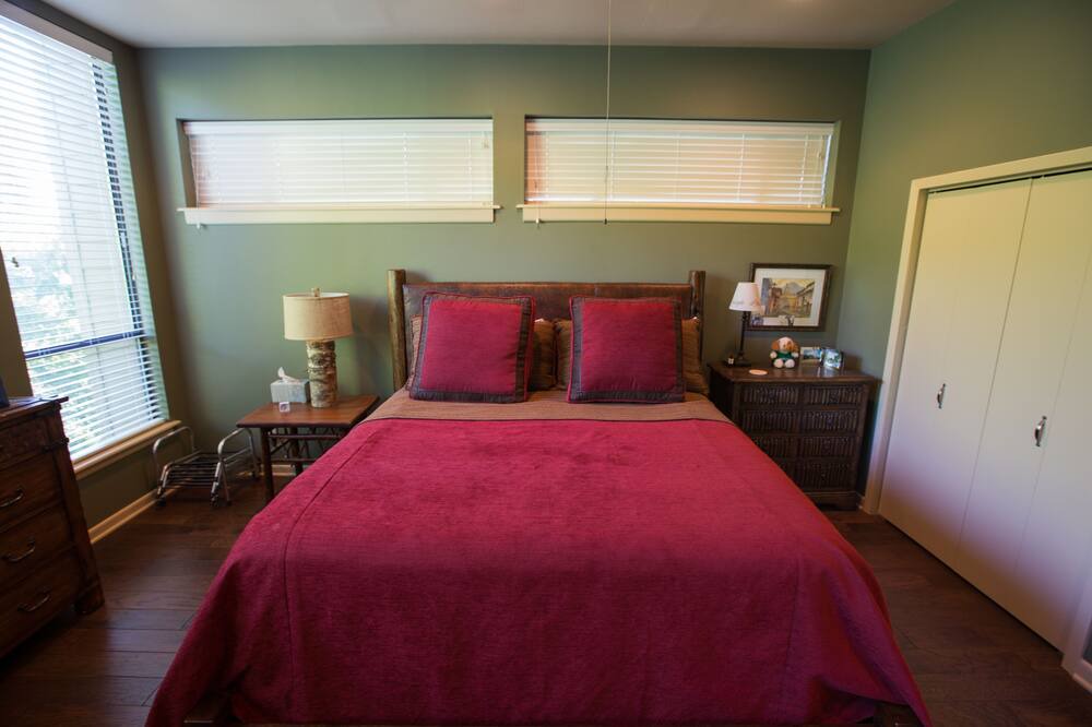 Photo of Bedroom in Hunt