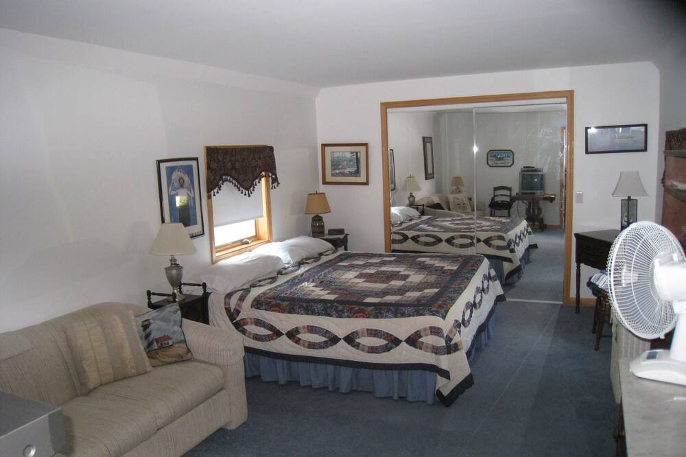 Photo of Others in Alexandria Bay