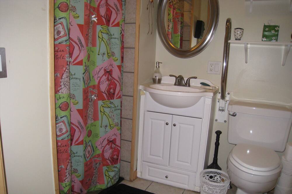 Photo of Bathroom in Alexandria Bay