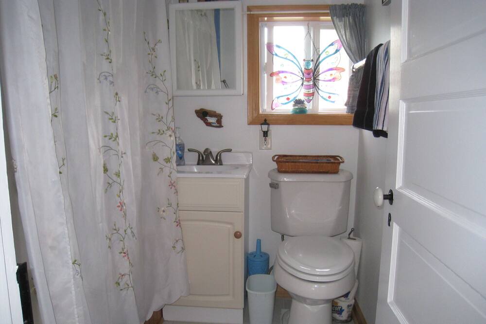Photo of Bathroom in Alexandria Bay