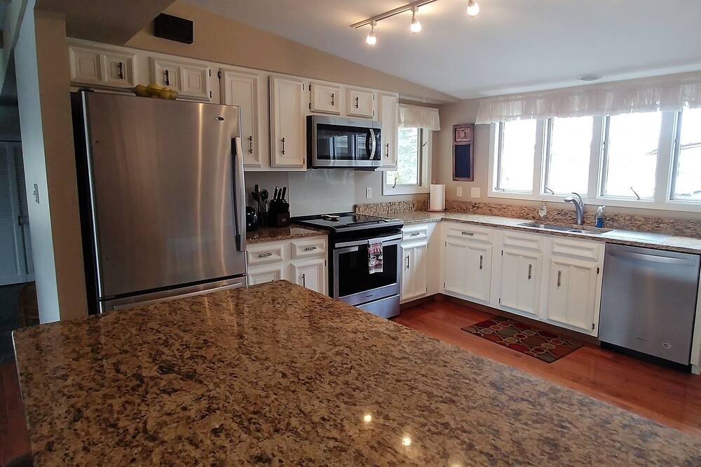 Photo of Kitchen in Powers Lake