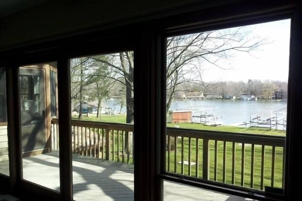 Photo of Patio Balcony in Powers Lake
