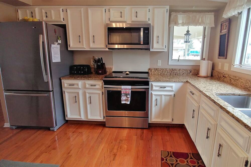 Photo of Kitchen in Powers Lake