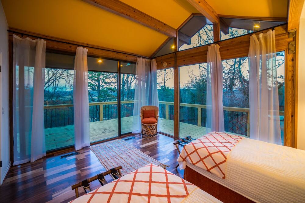 Photo of Patio Balcony in Eureka Springs
