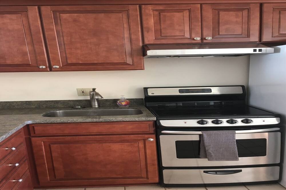 Photo of Kitchen in Napili
