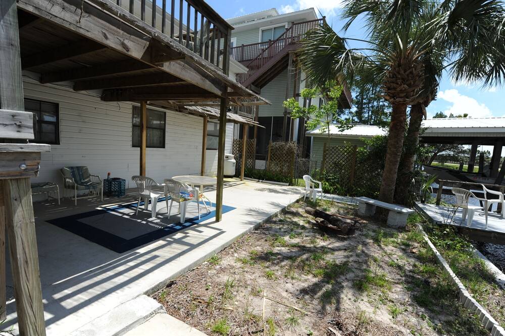 Photo of Outdoor in Suwannee
