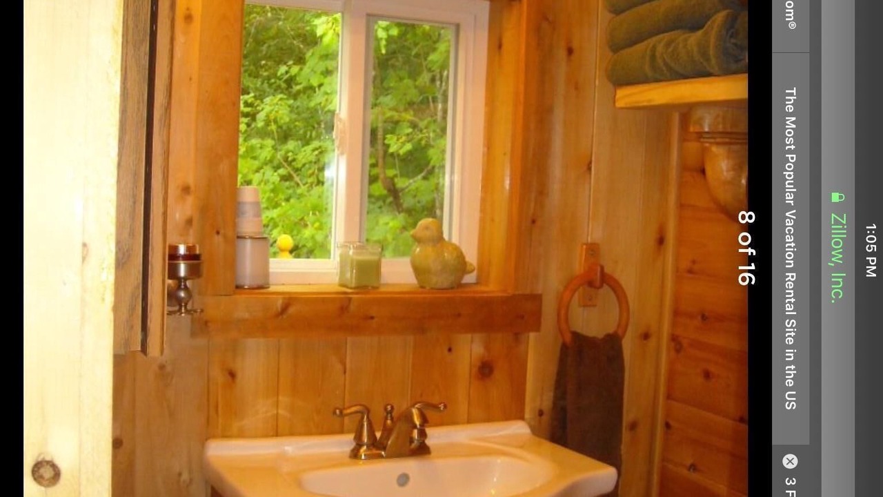 Photo of Bathroom in Baileyville