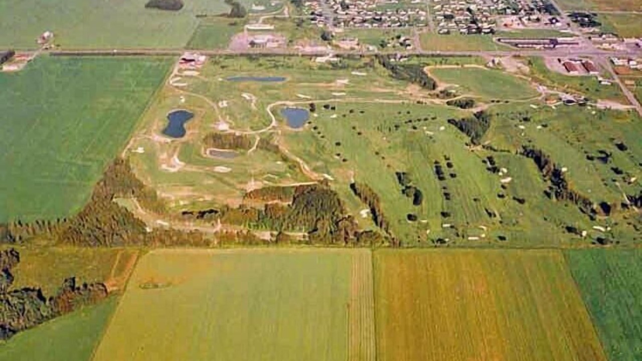 Photo of Outdoor in Dymond