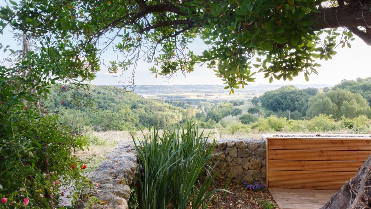 Photo of Outdoor in Clermont-Dessous