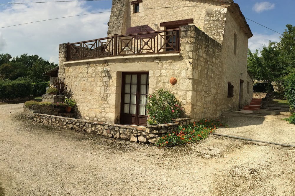 Photo of Outdoor in Roquecor