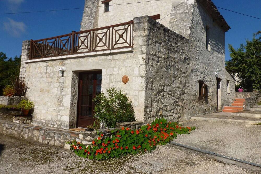 Photo of Outdoor in Roquecor