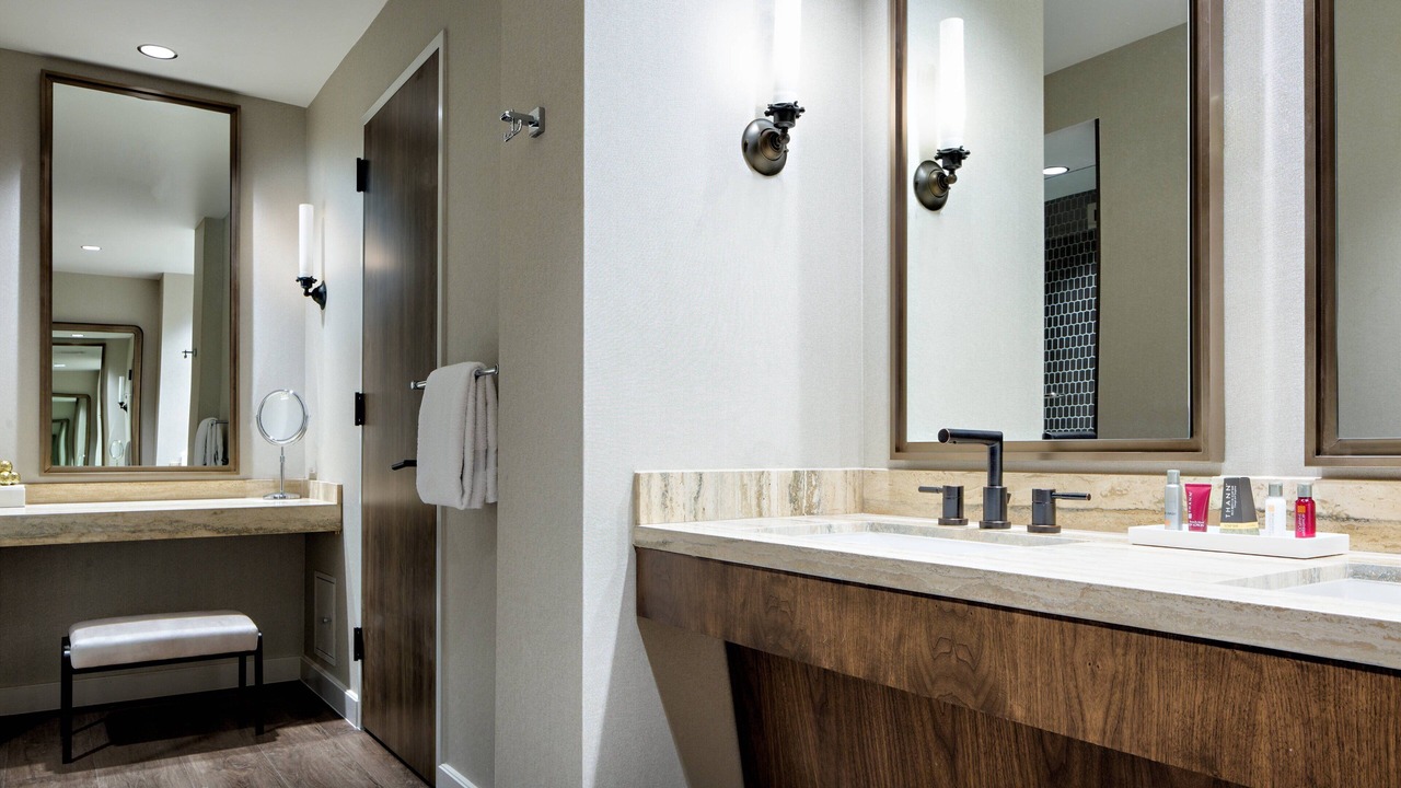 Photo of Bathroom in Spring