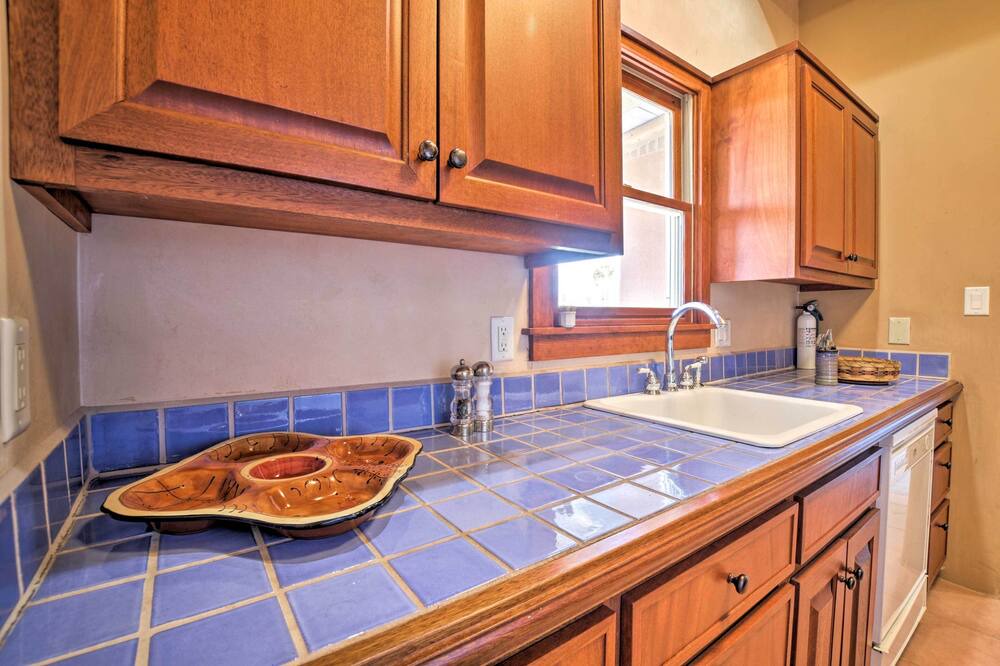 Photo of Kitchen in West Alameda