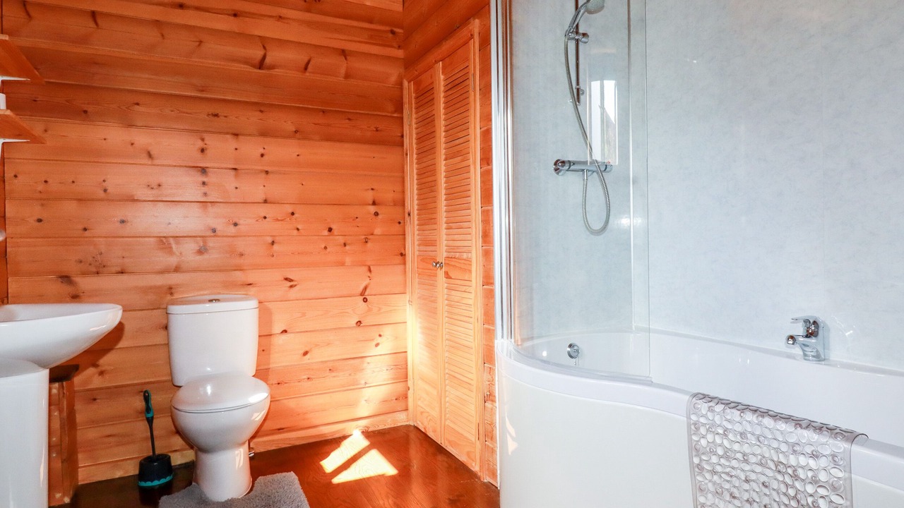 Photo of Bathroom in Bodmin