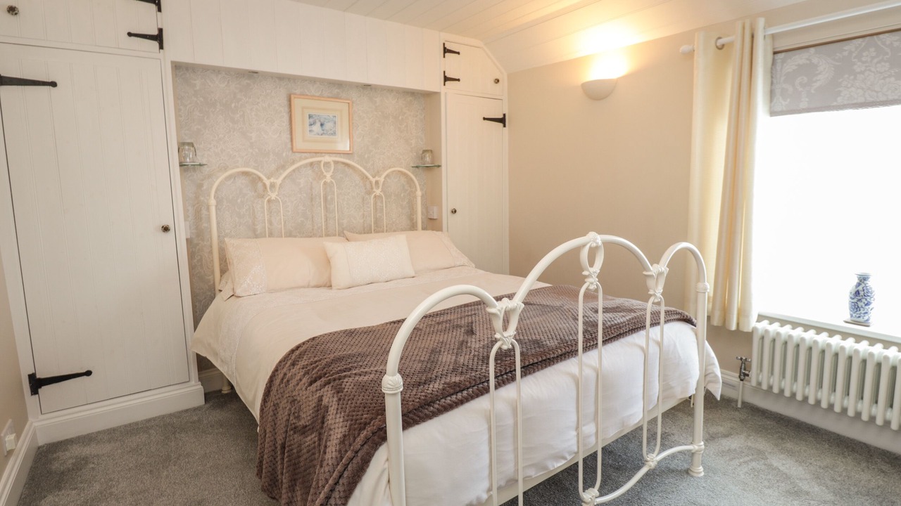 Photo of Bedroom in Deal