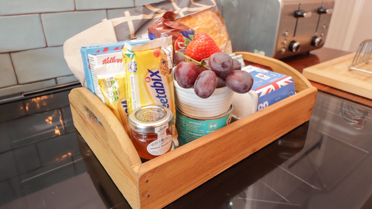 Photo of Others in Deal