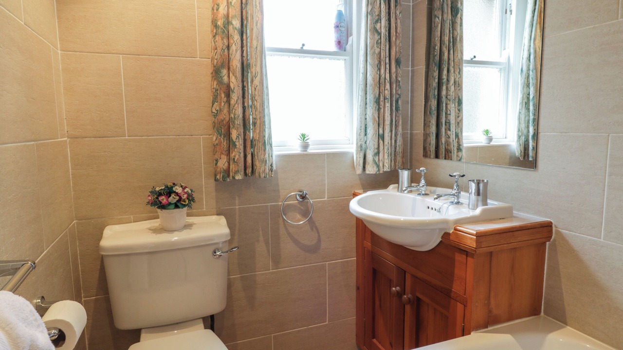 Photo of Bathroom in Kelso