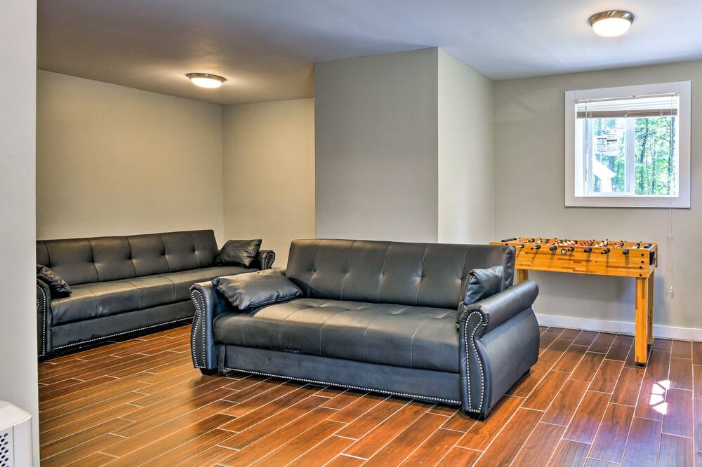 Photo of Bedroom in Long Pond