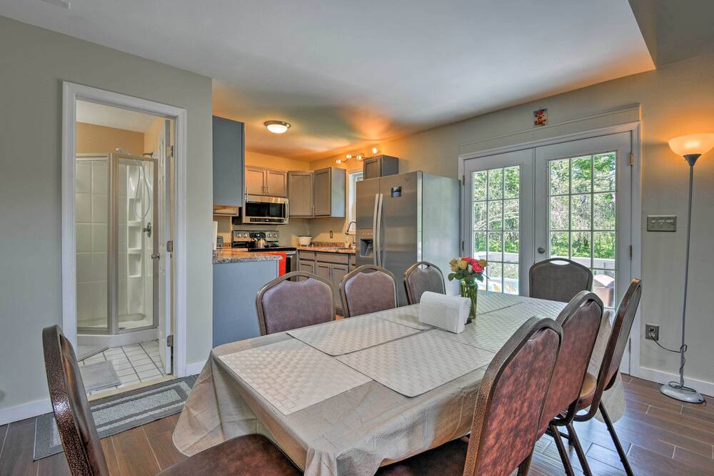 Photo of Livingroom in Long Pond